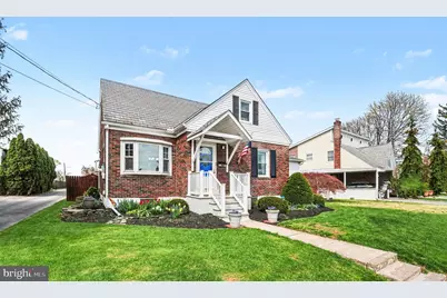 930 4th Street, Whitehall, PA 18052 - Photo 2