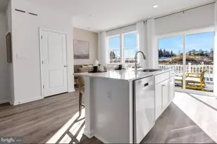 8214 Alexander Ct, Breinigsville, PA 18031 - Photo 8