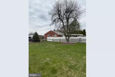 1121 North Saint Lucas Street, Allentown, PA 18104 - Photo 26