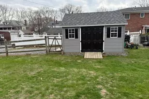 1121 N St Lucas St, Allentown, PA 18104 - Photo 24