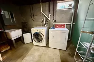 1121 N St Lucas St, Allentown, PA 18104 - Photo 18