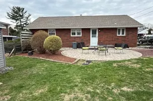 1121 N St Lucas St, Allentown, PA 18104 - Photo 22