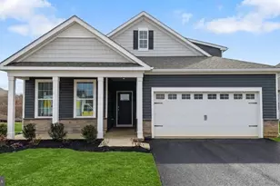 1498 Dresden Dr, Breinigsville, PA 18031 - Photo 1