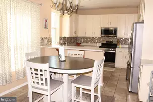 1035 Jervin Dr, Allentown, PA 18104 - Photo 8