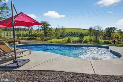 4572 Limeport Pike, Zionsville, PA 18092 - Photo 28