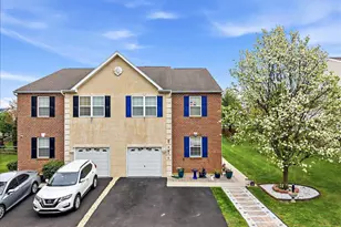 6825 Hunt Dr, Macungie, PA 18062 - Photo 4