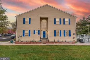 6825 Hunt Dr, Macungie, PA 18062 - Photo 2