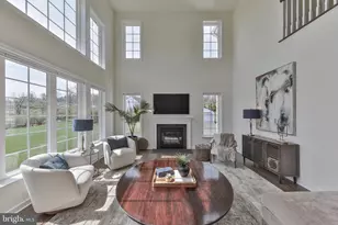 7300 Mount Vernon Dr, Zionsville, PA 18092 - Photo 10