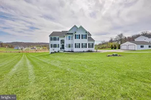 7300 Mount Vernon Dr, Zionsville, PA 18092 - Photo 88