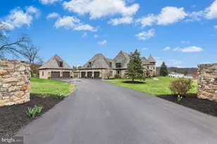 2214 N Melrose Ln, Bethlehem, PA 18015 - Photo 6