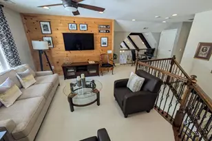4362 Founders Dr, Center Valley, PA 18034 - Photo 32
