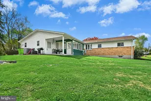 5027 Aberdene, Center Valley, PA 18034 - Photo 16