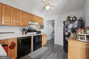 5626 Greens Dr, Allentown, PA 18106 - Photo 14