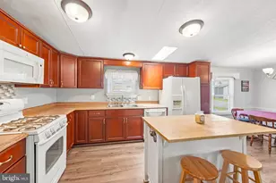 1170 Grange Rd, Allentown, PA 18106 - Photo 12