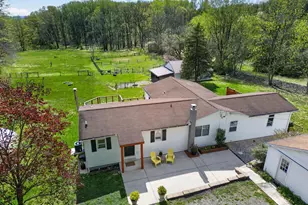 7341 Carls Hill Rd, Zionsville, PA 18092 - Photo 4
