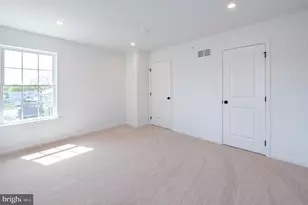 560 Long St, Emmaus, PA 18049 - Photo 8