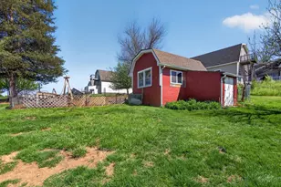 8275 Mertztown Rd, Alburtis, PA 18011 - Photo 18