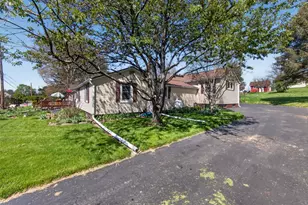 8275 Mertztown Rd, Alburtis, PA 18011 - Photo 2