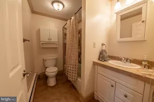 4882 Pine Grove Cir, Allentown, PA 18106 - Photo 18