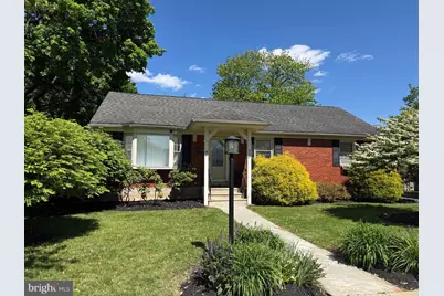 849 N Arch Street, Allentown, PA 18104 - Photo 2