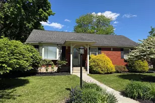 849 N Arch St, Allentown, PA 18104 - Photo 2