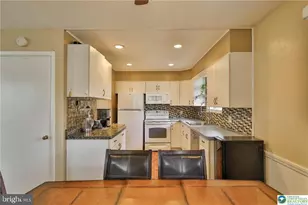 2840 W South St, Allentown, PA 18103 - Photo 16