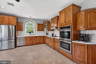 5255 Landis Mill Rd, Bethlehem, PA 18015 - Photo 10