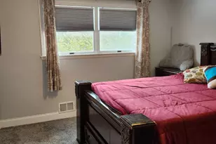 811 S Glenwood St, Allentown, PA 18103 - Photo 20