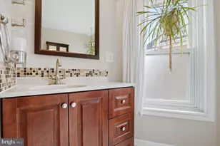 130 N 5th St, Emmaus, PA 18049 - Photo 16