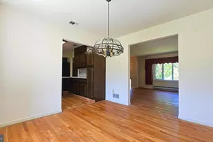 524 E Tioga St, Allentown, PA 18103 - Photo 6
