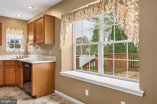 4041 Appleseed Dr, Coplay, PA 18037 - Photo 16