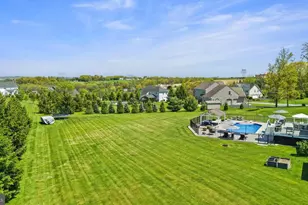 2255 Redwood Dr, Slatington, PA 18080 - Photo 56