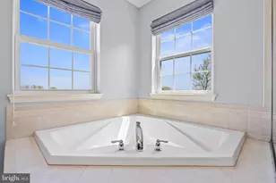 2255 Redwood Dr, Slatington, PA 18080 - Photo 36