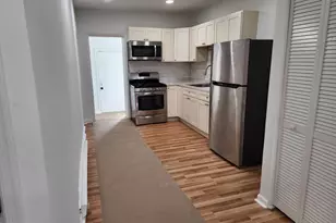 517 Elliger St, Allentown, PA 18102 - Photo 4