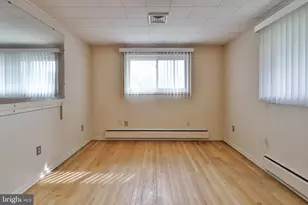 1220 S Lumber St, Allentown, PA 18102 - Photo 38