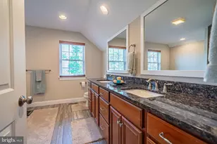 1050 Kressler Rd, Allentown, PA 18103 - Photo 44