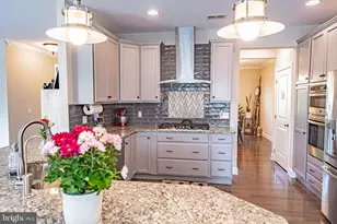 1050 Kressler Rd, Allentown, PA 18103 - Photo 24