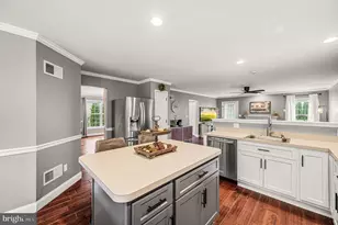 2066 Rolling Meadow Dr, Macungie, PA 18062 - Photo 12