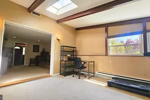 1605 Lois Ln, Bethlehem, PA 18018 - Photo 16