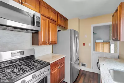 1534 Eastwood Drive, Bethlehem, PA 18018 - Photo 4