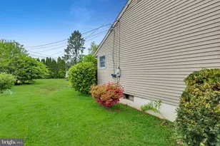 1534 Eastwood Dr, Bethlehem, PA 18018 - Photo 24