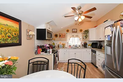 910 Fernwood Street, Emmaus, PA 18049 - Photo 10