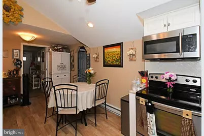 910 Fernwood Street, Emmaus, PA 18049 - Photo 16