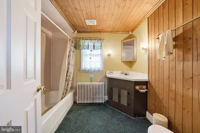 7458 S Main Street, Coopersburg, PA 18036 - Photo 28