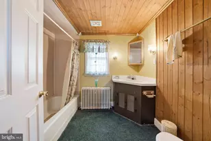 7458 S Main St, Coopersburg, PA 18036 - Photo 28