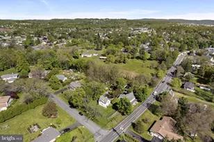 7458 S Main St, Coopersburg, PA 18036 - Photo 2