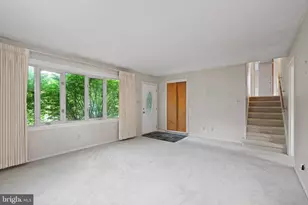 5131 Fairlawn Rd, Center Valley, PA 18034 - Photo 6