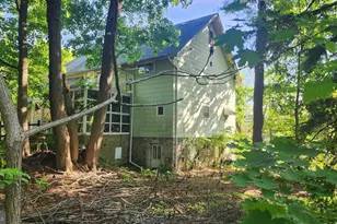 3733 Lanark Rd, Coopersburg, PA 18036 - Photo 2