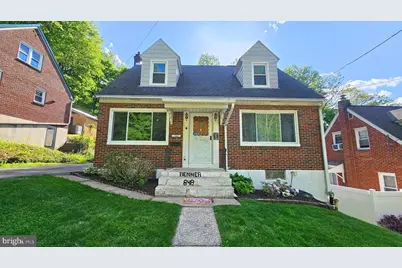 848 Hoffert, Fountain Hill, PA 18015 - Photo 2