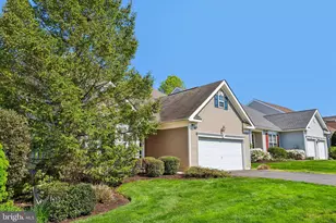 2141 Four Seasons Blvd, Macungie, PA 18062 - Photo 2